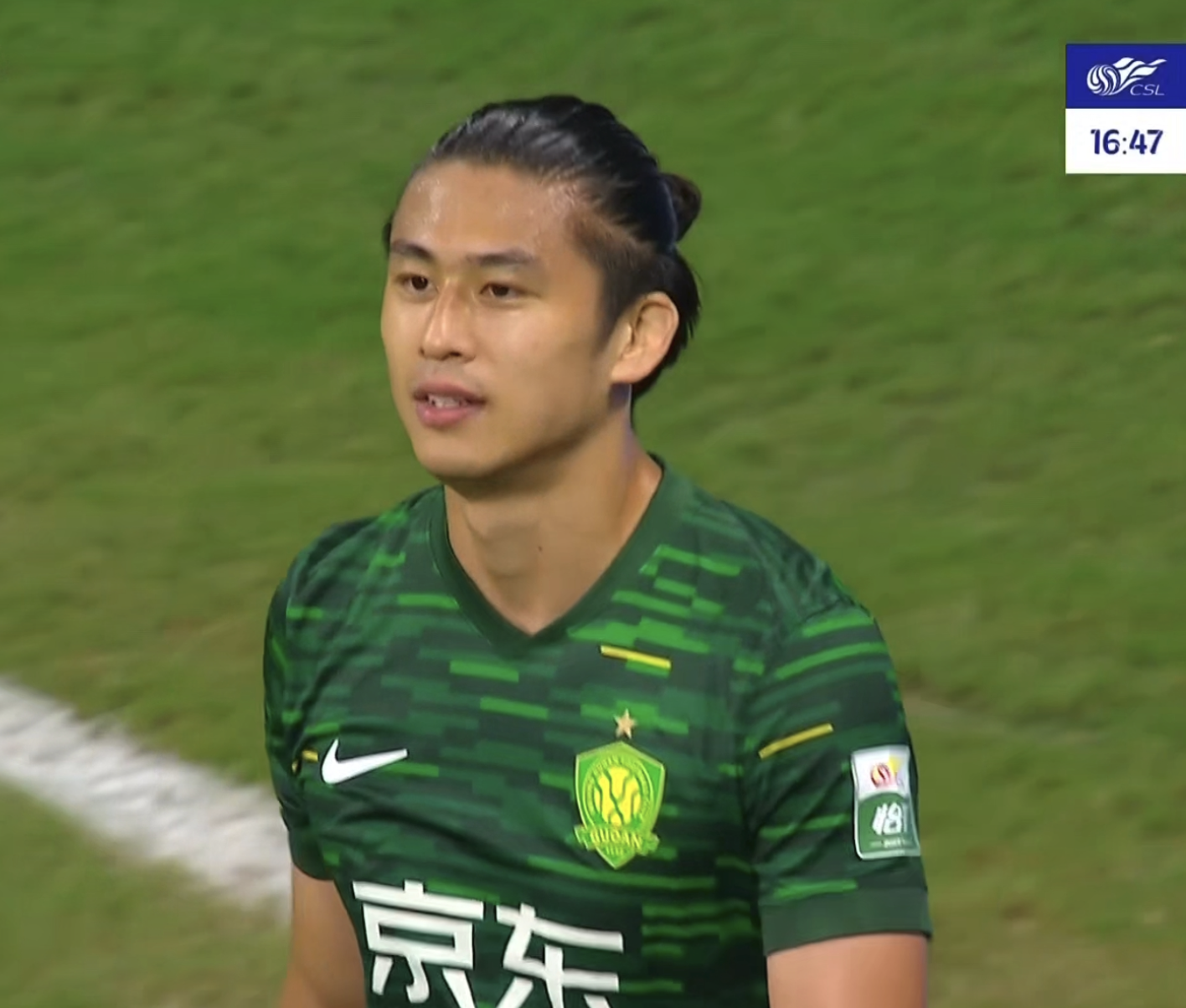 随着国安4-0大胜三镇，中超最新积分榜：前4名仅差2分，降级5选2